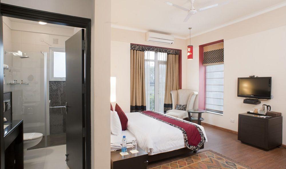 Hotel Mantra Amaltas New Delhi